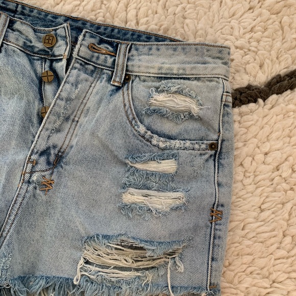 Ksubi The Tongue N Cheek short - Picture 2 of 4